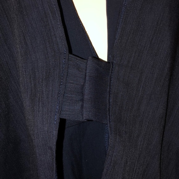 ASOS WHITE deep V open back dressy top 8 winged 80’s shoulder pads - Picture 2 of 7